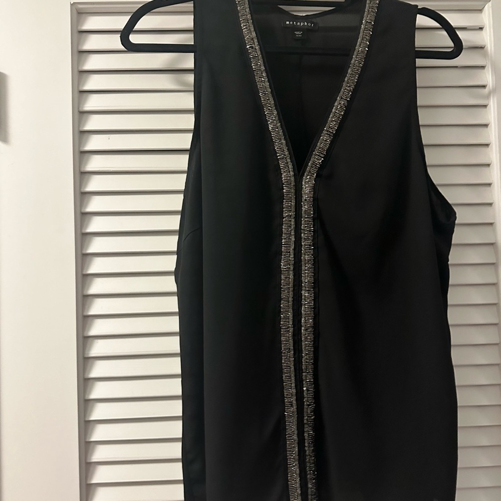 Metaphor Tank Top Blouse. Size: XL.